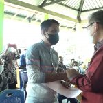 Wali Kota Kendari Serahkan Bantuan Perbaikan Rumah, Harapannya Dapat Meringankan Beban Warga
