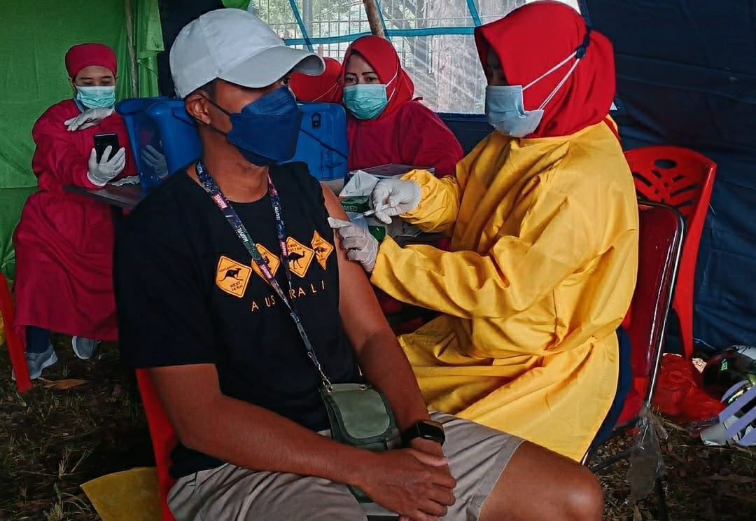 Jelang Libur Lebaran, Jumlah Warga Vaksin Booster di Kendari Meningkat