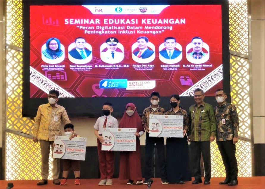 Tingkatkankan Inklusi Keuangan OJK dan BI Kolaborasi Gelar Seminar Edukasi Keuangan