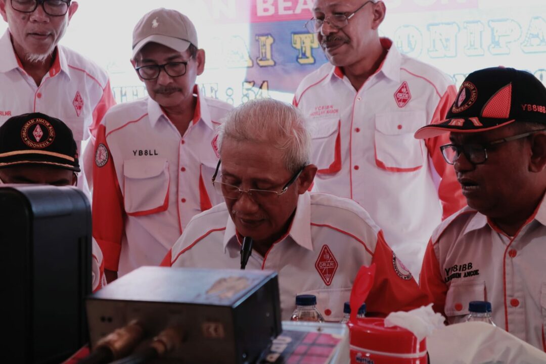Lukman Abunawas Sebut ORARI Sultra Aktif Membantu Dalam Penanggulangan Bencana