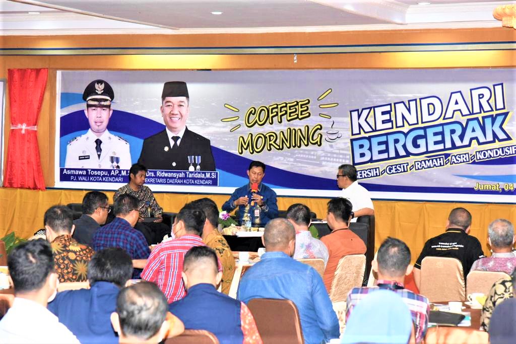 Asmawa Tosepu Kenalkan Penerapan Prinsip Pentahelix Dalam Pembangunan Kota Kendari