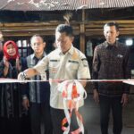 PJ Wali Kota kendari Resmikan Puluhan Lods Pedagan Ikan di Pasar Baruga Kendari