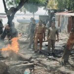 Diduga Sebagai Tempat ‘Esek-esek’ Dan Peredaran Miras Ilegal Satpol PP Kendari Bakar 2 Bangunan Liar