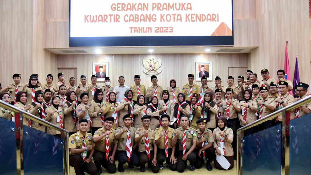 Terpilih Secara Aklamasi Sekda Kota Kendari Resmi Menjabat Ketua Kwarcab Kota Kendari