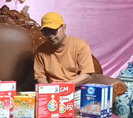 Kunjungi Anak Asuh, Kabag Umum Kota Kendari Berikan Makanan Bergizi